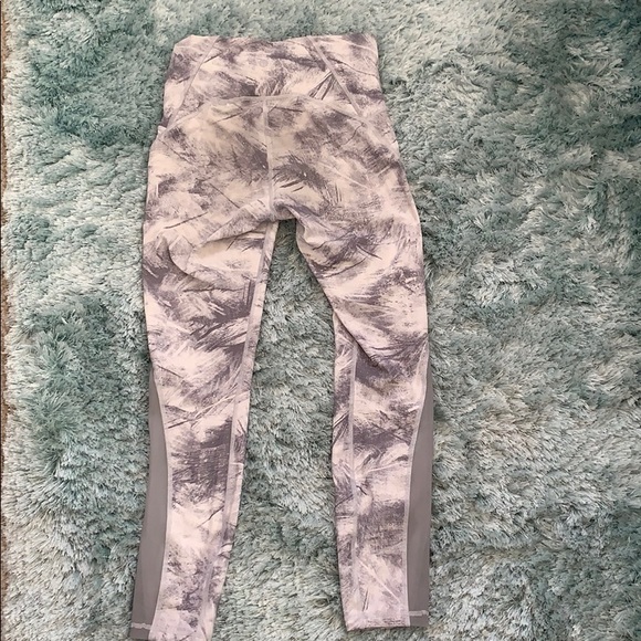 Lululemon leggings - Picture 2 of 4